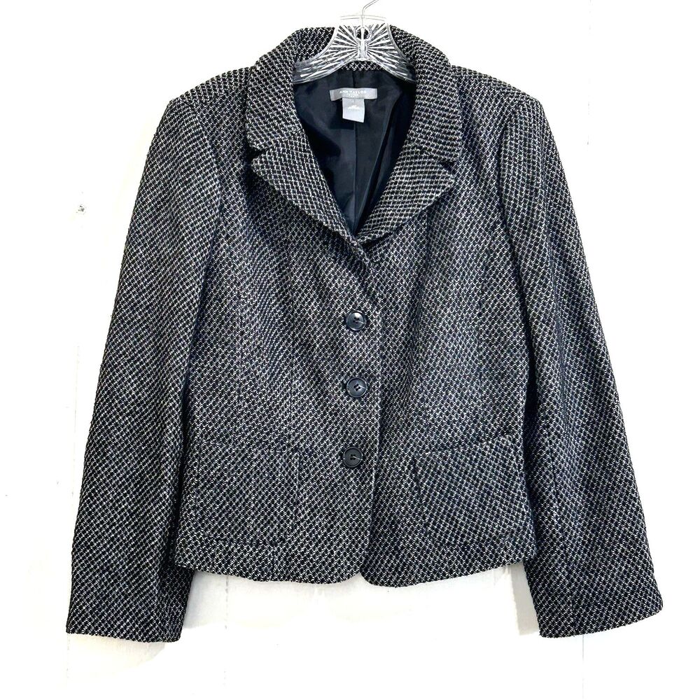 Ann Taylor Women Wool Jacket Blazer Size 14 Petite Black White 3 Buttons Clouser